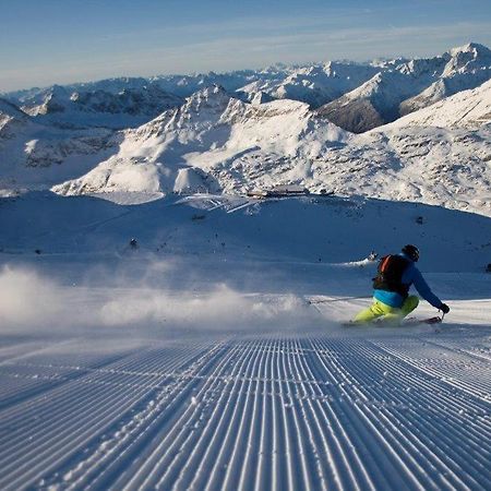 Appartementhaus Sporthotel Moelltal Flattach Szoba fotó